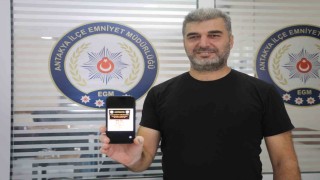 Yola düşürdüğü altın dolu keseyi kadın alıp götürdü, polis 2 saatte yakaladı: O anlar kamerada