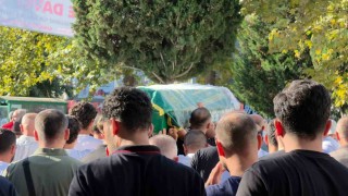 Yolun karşısına geçmek isterken canından olan genç kız son yolculuğuna uğurlandı
