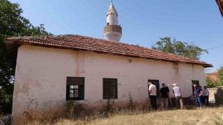 Yozgat'taki asırlık cami onarılmayı bekliyor