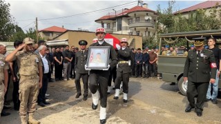 Yüksekovanın şehidi gözyaşları arasında toprağa verildi