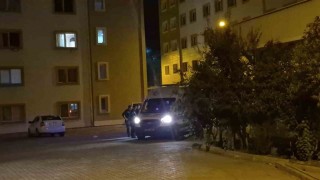 Yurtta kalan iki öğrenci gıda zehirlenmesi şüphesiyle hastaneye kaldırıldı