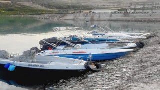 Zabıtanın uyarısının ardından teknecilerden liman çağrısı