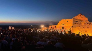 Zerzevan Kalesinde 'Senfonik Diyarbakır türküleri' konseri