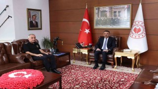 Zonguldak'ın yeni Emniyet Müdürü Kaba'dan Vali Hacıbektaşoğlu'na ziyaret