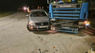Zonguldak'ta tır ile otomobil çarpıştı