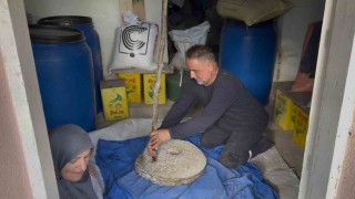 90 yıllık geleneği taş değirmende yaşatıyorlar