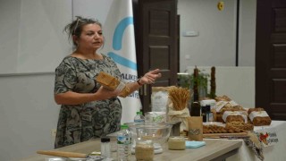 BAÇEM'de Ekşi Mayalı Ekmek Yapımı Atölyesi'ne Yoğun ilgi