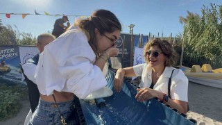 Balık festivalinde 6 bin yavru balık denizle buluştu