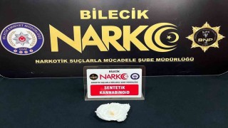 Bilecik'te şüpheli araçta uyuşturucu ele geçirildi