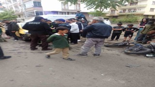 Bingöl'de ticari taksi bisiklete çarptı: 2 yaralı