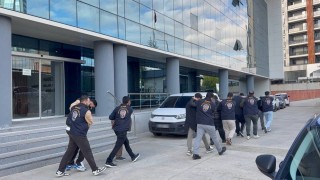 Bursa'da siber dolandırıcılık operasyonu: 4 şüpheli tutuklandı