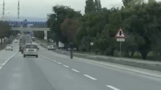 Çevreyolunda yürekleri ağza getiren scooter yolculuğu