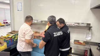 Çorum'da zabıta ekiplerinden okul kantinlerine sıkı denetim