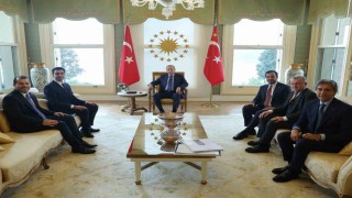 Cumhurbaşkanı Erdoğan, Tuzla Belediye Başkanı Bingöl'ü kabul etti