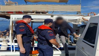 Dalaman ve Bodrum'da 2 vatandaşa denizden tıbbi tahliye yapıldı