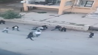 Elazığ'da bir grup genç, araya aldığı şahsı öldüresiye darp ettiler