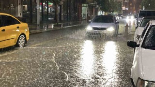 Elazığ'da sağanak etkisini sürdürüyor