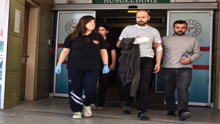 Elini daire testeresine kaptırdı, 3 parmağı yaralandı