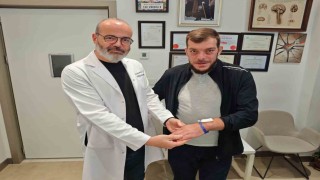 Elleri, ayakları ve yüzü büyüyen Gürcü hasta, Samsun'da şifa buldu