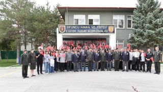 Erzincan Fen Lisesi öğrencileri Mehmetçiklerle bir araya geldi
