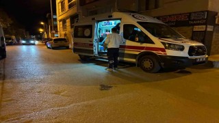 Eskişehir'de otomobile yandan çarpan motosikletli yaralandı