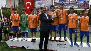 Kadirli’de İlkokullar Arası Futbol Turnuvası Sona Erdi