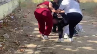 Kızların şoke eden görüntüsü: Isladılar, darp ettiler, saçından tutup sürüklediler