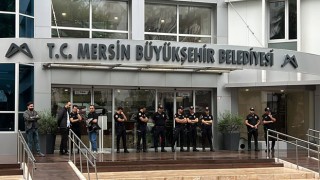 Mersin'de Belediyelere İhale Operasyonu: Vahap Seçer Gözaltında