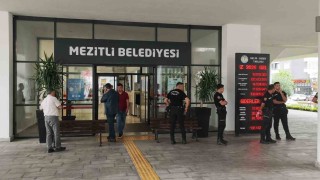 "Mezitli Belediye Başkanı Tuncer, Yeni Parti ve medya kuruluşuna silahlı saldırı düzenlettirdi" iddiası