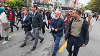 Niğdeliler, Dünya Yaşlılar Günü'nde yürüdü