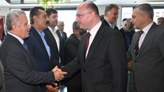 Osmaniye Valisi Serdengeçti Muhtarlarla Buluştu