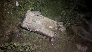 Osmaniye’de Otomobil Köprüden Dereye Düştü