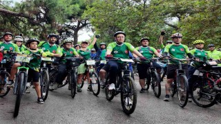 Tarih ve doğa içinde 160 bisikletli pedal çevirdi