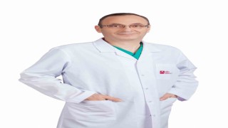 Uzmanı "Saç ekimi için doğru yaş nedir" sorusunu yanıtladı