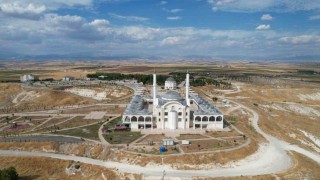 Yaşlılar ebru sanatıyla kendi eserlerini ortaya çıkardı