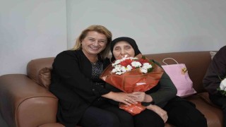 Yaşlılar gününde anlamlı ziyaret