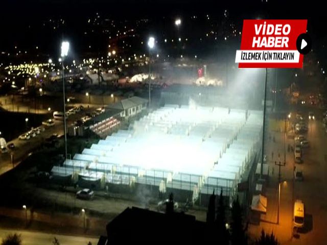 Adıyaman Eğriçay Parkı Çadır Kenti'nin akşam havadan görüntüsü